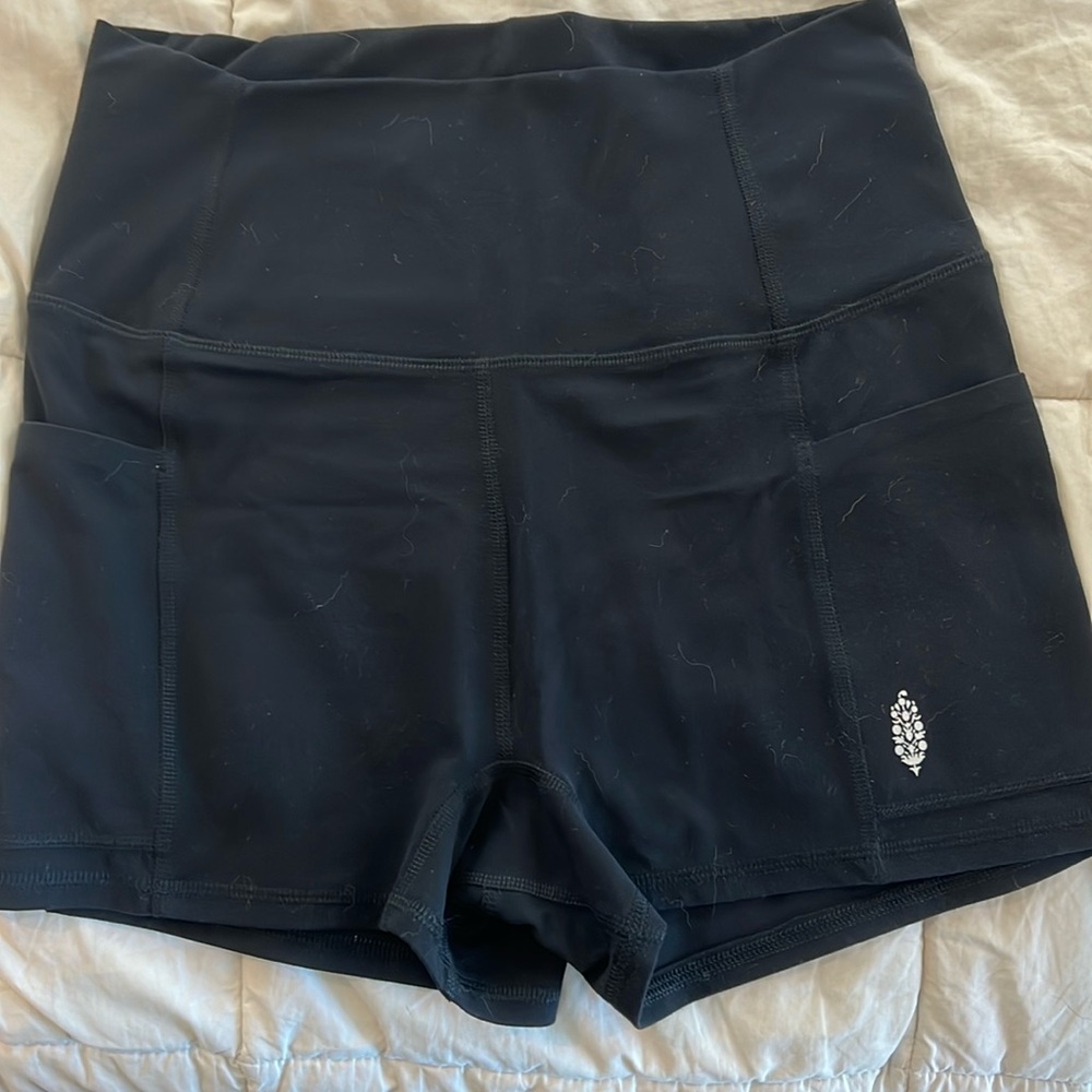 Free People movement spandex with pockets